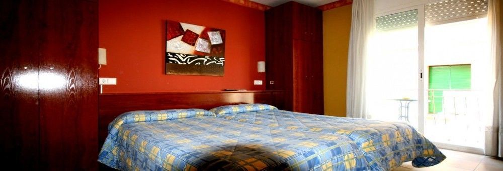 Hostal Termes Sitges Exterior foto