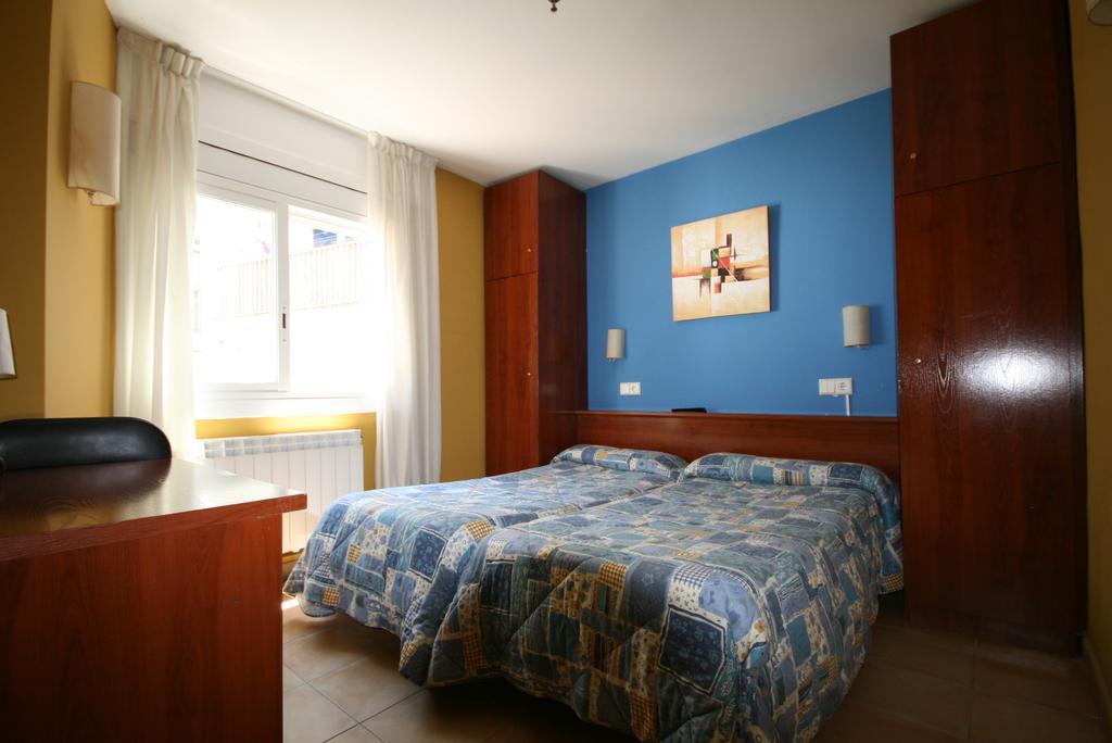 Hostal Termes Sitges Exterior foto